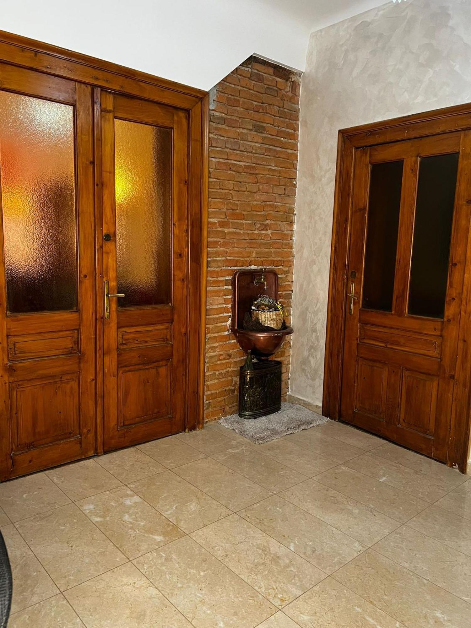 Vintage Luxury Old City Apartment Brasov